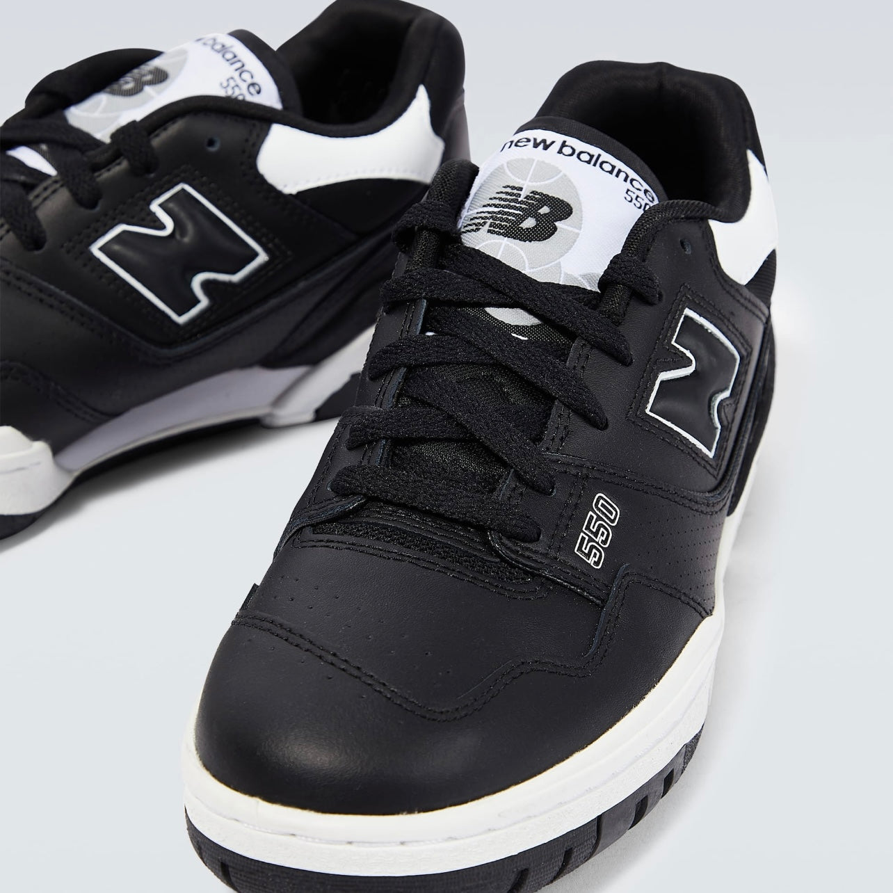 New Balance Men 550 Sneakers