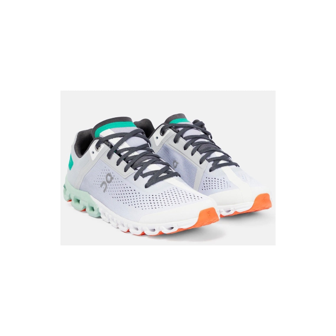 On Cloudflow Running Sneakers