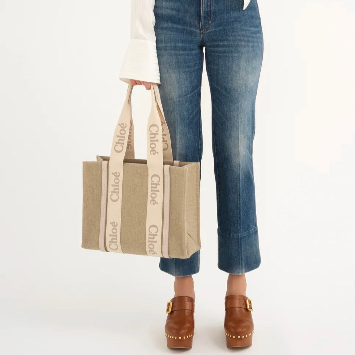 Chloe Medium Woody Tote Bag