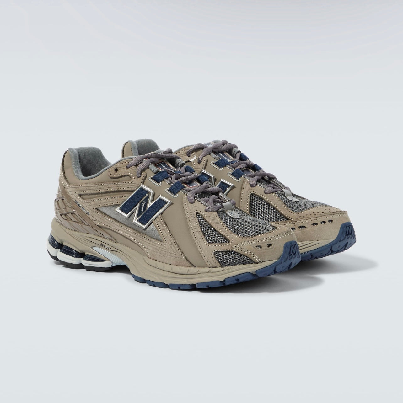 New Balance Men 1906R Sneakers