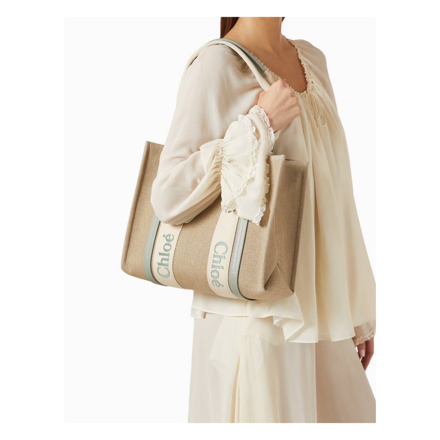 Chloe Medium Woody Tote Bag